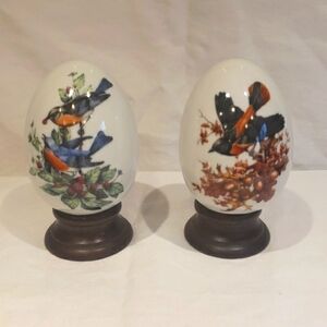 Avon Four Seasons Ceramic Bird Eggs Discontinued Summer and Autumn